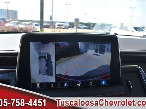 Used 2021 Chevrolet Tahoe LT w/ LT Signature Package RWD image 41
