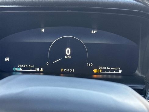 Used 2022 Lincoln Nautilus Reserve image 12