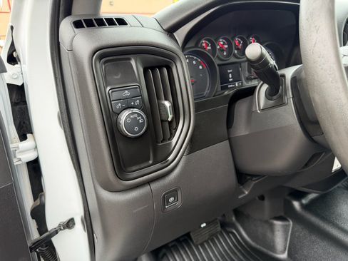 Used 2020 Chevrolet Silverado 1500 W/T w/ WT Fleet Convenience Package RWD image 15