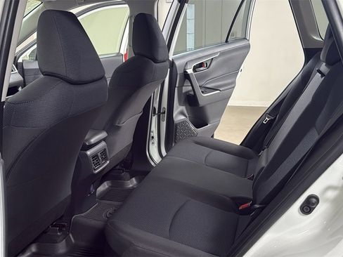 Certified 2025 Toyota RAV4 LE image 15