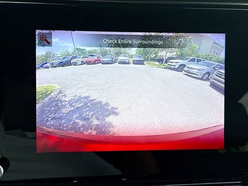 Used 2023 Jeep Wagoneer L Series II image 15