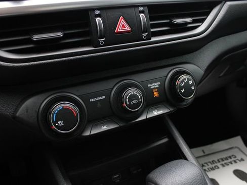 Used 2023 Kia Forte LXS w/ LXS Technology Package FWD image 16