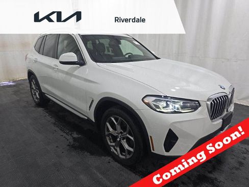 Used 2022 BMW X3 xDrive30i AWD/4WD image 1