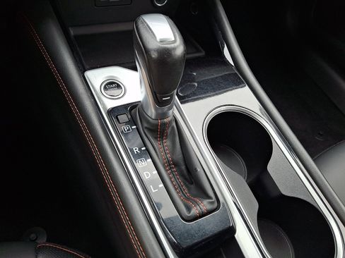 Used 2024 Nissan Altima 2.5 SR image 14