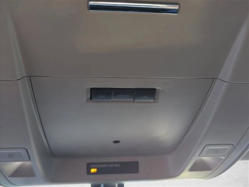 Used 2017 Chevrolet Silverado 1500 LT w/ All Star Edition image 19