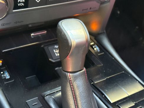 Used 2021 Lexus GX 460 Premium image 16