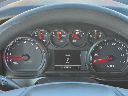 Used 2019 Chevrolet Silverado 1500 Custom w/ Custom Convenience Package image 31