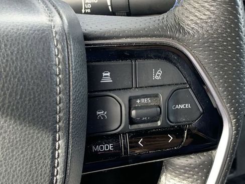 Used 2023 Toyota Tundra Platinum w/ Advanced Package image 29