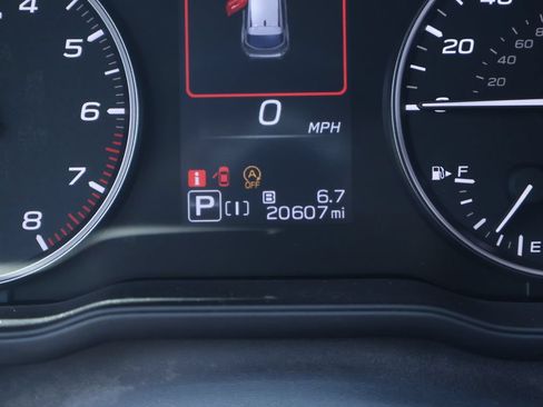Used 2024 Subaru Crosstrek 2.0i Premium AWD/4WD image 27