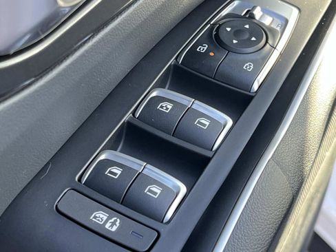 New 2026 Kia Sorento LX FWD image 22