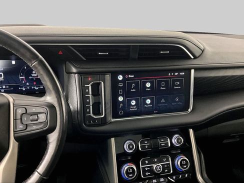 Used 2022 GMC Yukon XL Denali RWD image 7