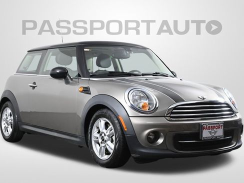 Used 2013 MINI Cooper Hardtop image 3