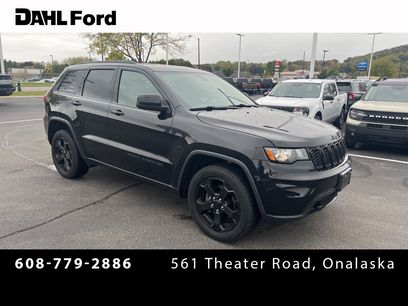 Used 2018 Jeep Grand Cherokee Laredo