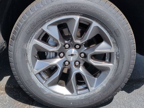 Certified 2025 Chevrolet Silverado 1500 RST w/ All Star Edition Plus image 12