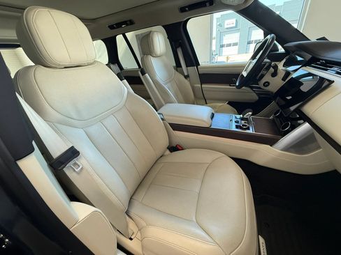 Used 2023 Land Rover Range Rover SE AWD/4WD image 17