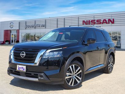 New 2025 Nissan Pathfinder Platinum