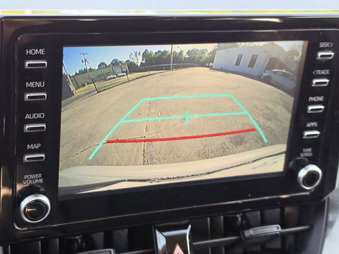 Used 2020 Toyota Corolla LE FWD image 22