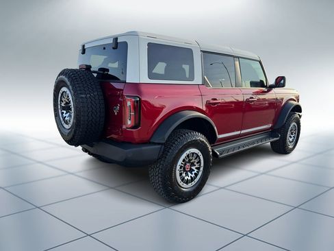 New 2026 Ford Bronco Outer Banks image 4