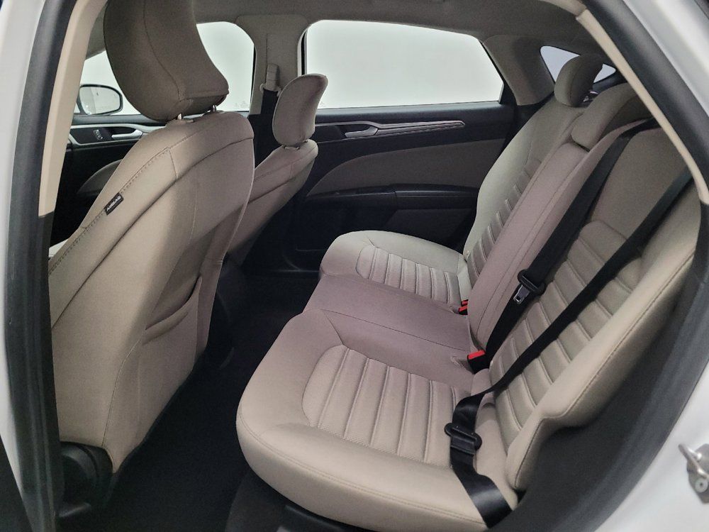 Used 2019 Ford Fusion S FWD image 18