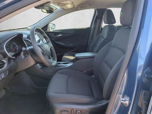Used 2025 Chevrolet Malibu LT FWD image 15