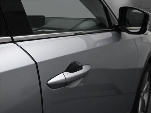 Certified 2023 Acura MDX SH-AWD image 16