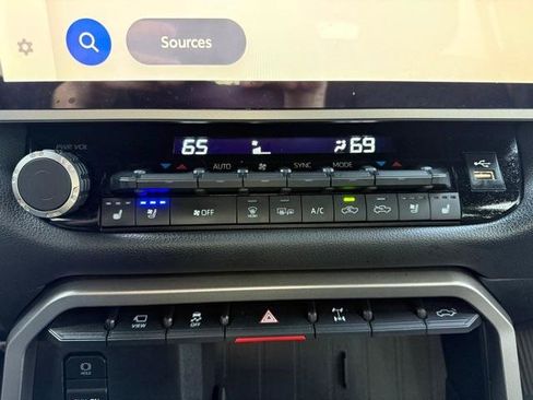 Used 2025 Toyota Tundra Limited w/ TRD Off-Road Package image 52