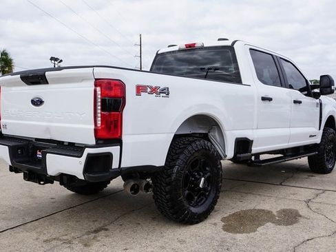 Used 2023 Ford F250 XL w/ STX Appearance Package image 4