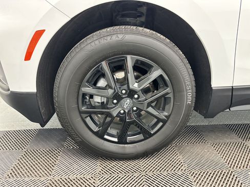 Certified 2024 Chevrolet Equinox LT AWD/4WD image 12