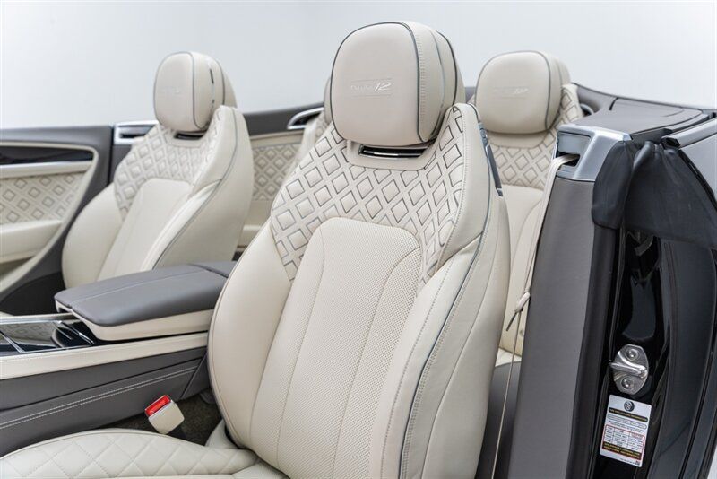 Used 2024 Bentley Continental GT Speed AWD/4WD image 36
