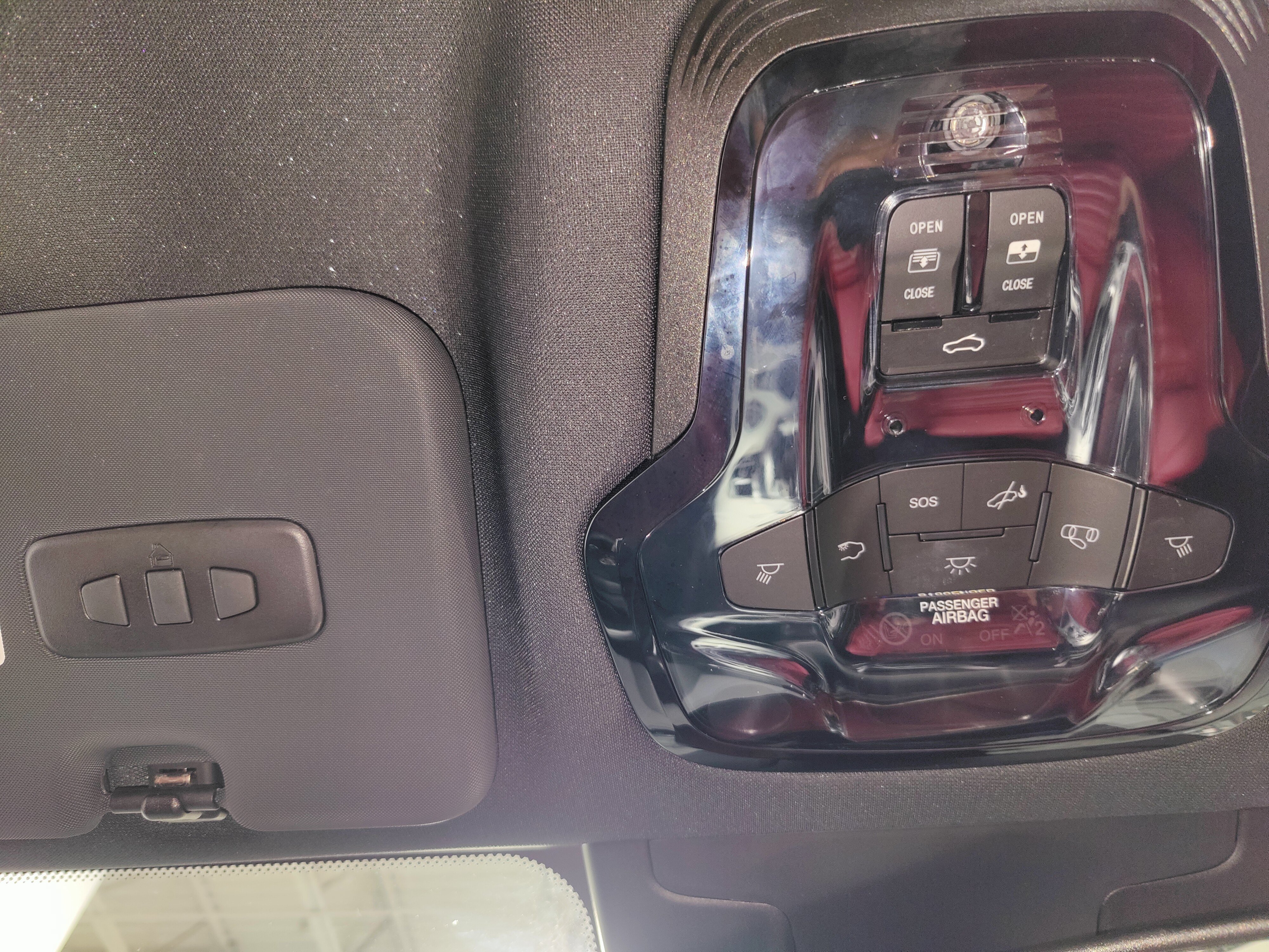Certified 2024 Alfa Romeo Stelvio Veloce AWD/4WD image 29