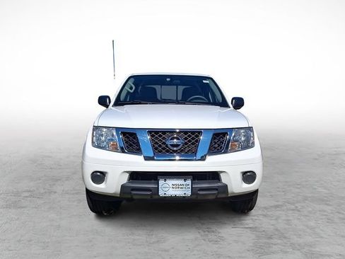 Used 2019 Nissan Frontier SV AWD/4WD image 2