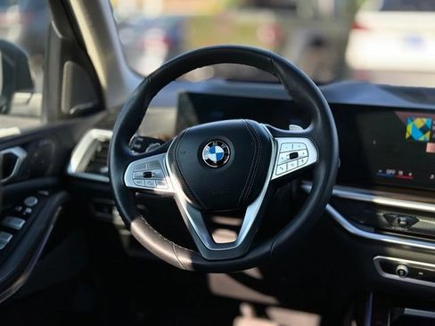 Used 2026 BMW X7 xDrive40i AWD/4WD image 20