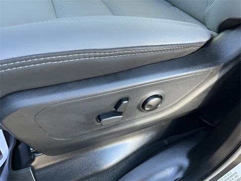 Used 2022 RAM 1500 Big Horn image 10