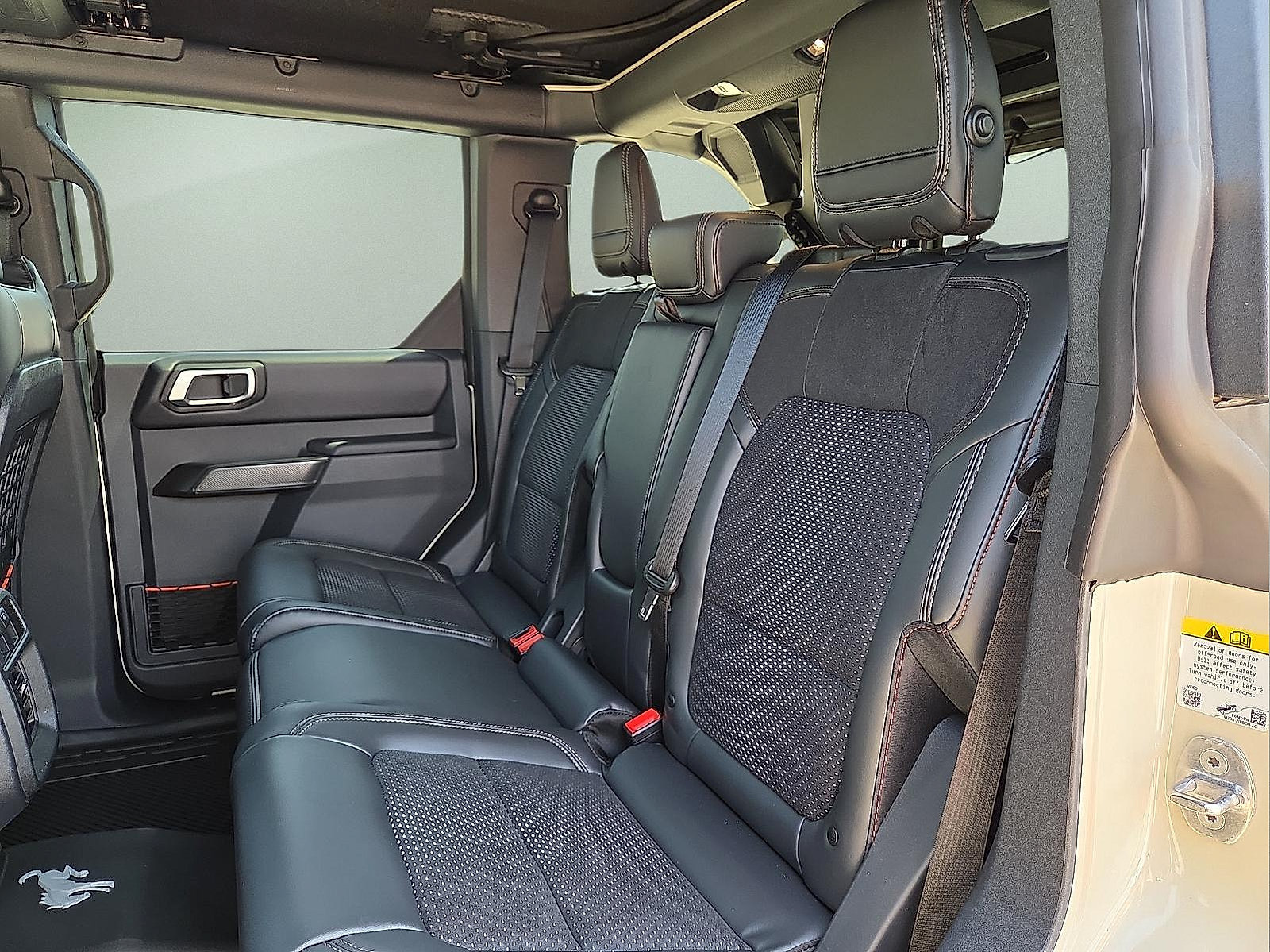 New 2026 Ford Bronco Raptor w/ Interior Carbon Fiber Pack AWD/4WD image 10