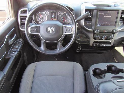 Used 2024 RAM 3500 Big Horn image 15