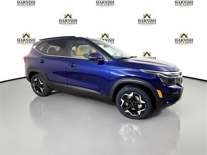 New 2025 Kia Seltos EX w/ EX Sunroof Package