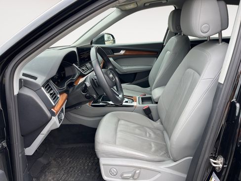 Used 2022 Audi Q5 2.0T Premium Plus w/ Premium Plus Package image 11