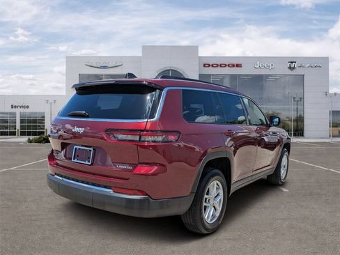 Certified 2024 Jeep Grand Cherokee L Laredo AWD/4WD image 3