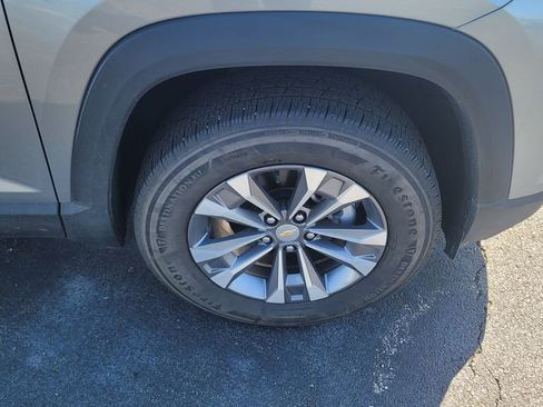 Used 2026 Chevrolet Equinox LT FWD image 15