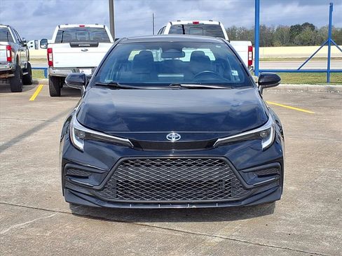 Used 2023 Toyota Corolla SE image 27