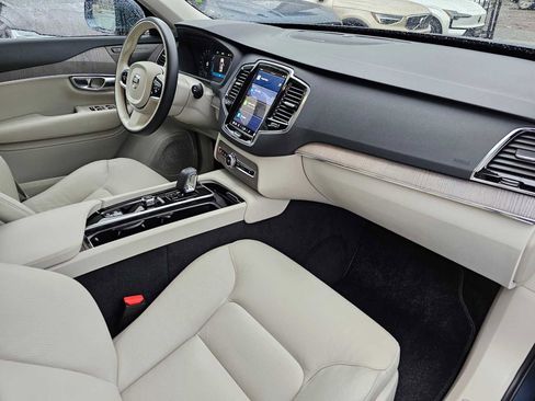 Certified 2023 Volvo XC90 T8 Plus image 11