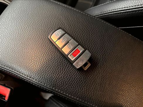 Used 2016 Volkswagen CC R-Line FWD image 12