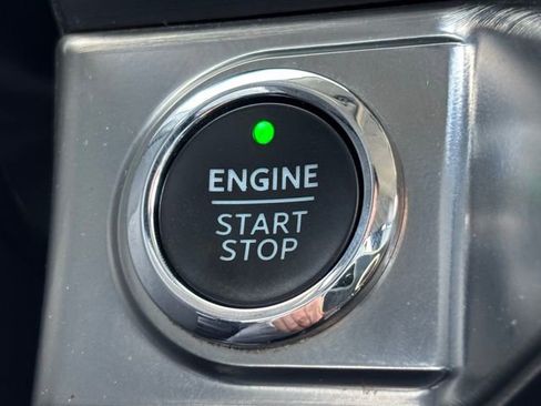 Used 2023 Ford F150 Lariat image 37