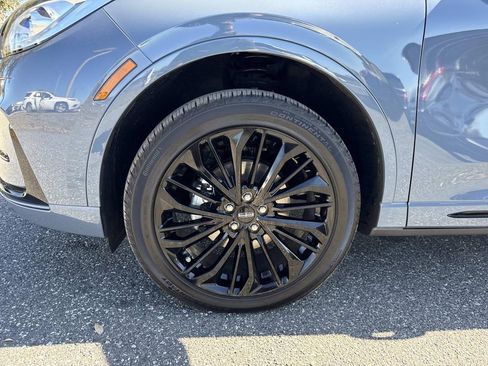 Certified 2026 Lincoln Corsair Reserve w/ Jet Appearance Package image 10