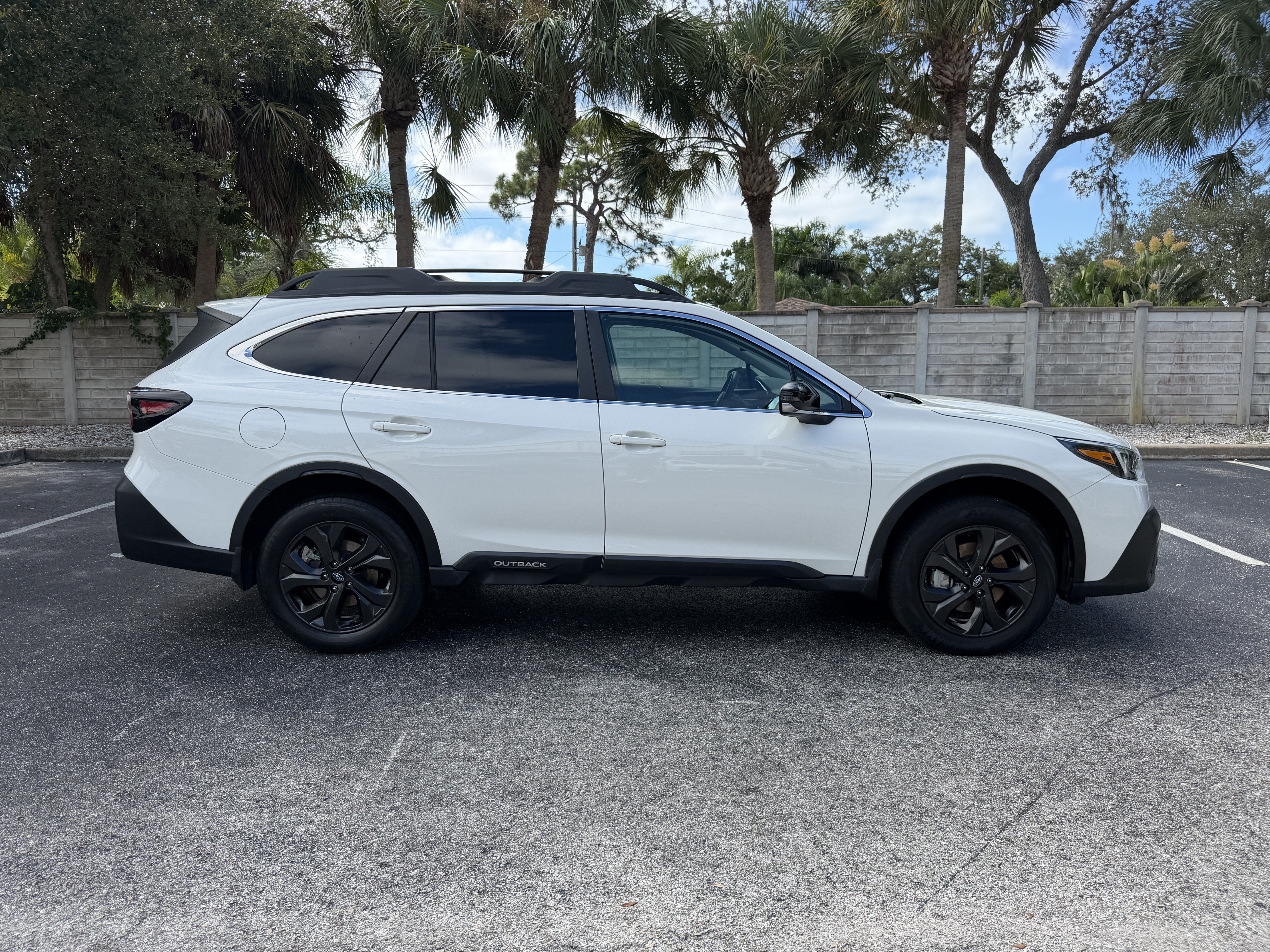 Used 2021 Subaru Outback Onyx Edition XT w/ Popular Package #2 AWD/4WD image 7