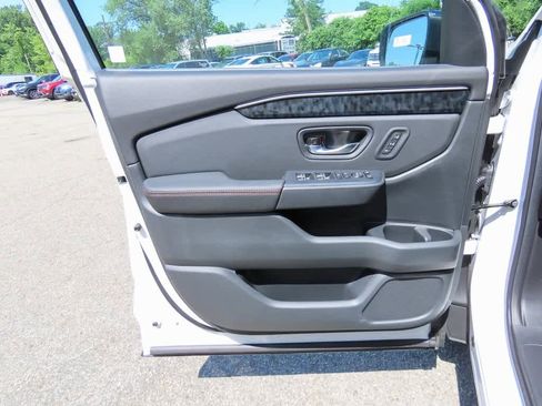 New 2026 Honda Passport TrailSport Elite image 15