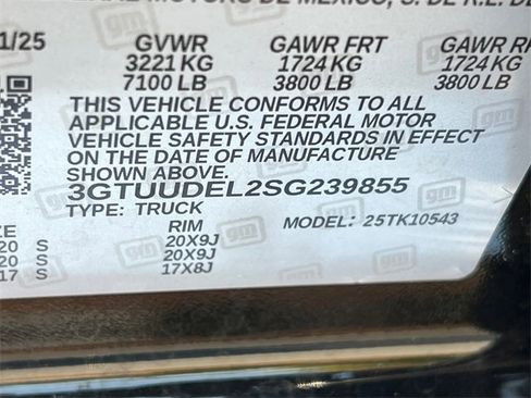 Certified 2025 GMC Sierra 1500 SLT w/ SLT Premium Package image 32