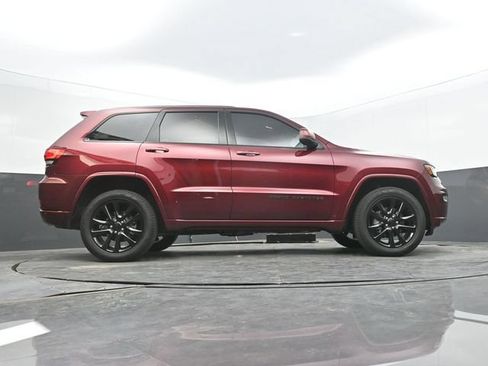 Used 2020 Jeep Grand Cherokee Altitude AWD/4WD image 61