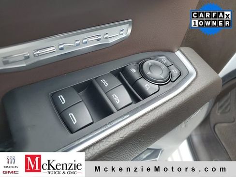 Used 2023 GMC Sierra 1500 Denali w/ Technology Package AWD/4WD image 9