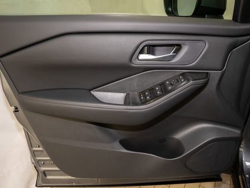 New 2026 Nissan Rogue SV image 19